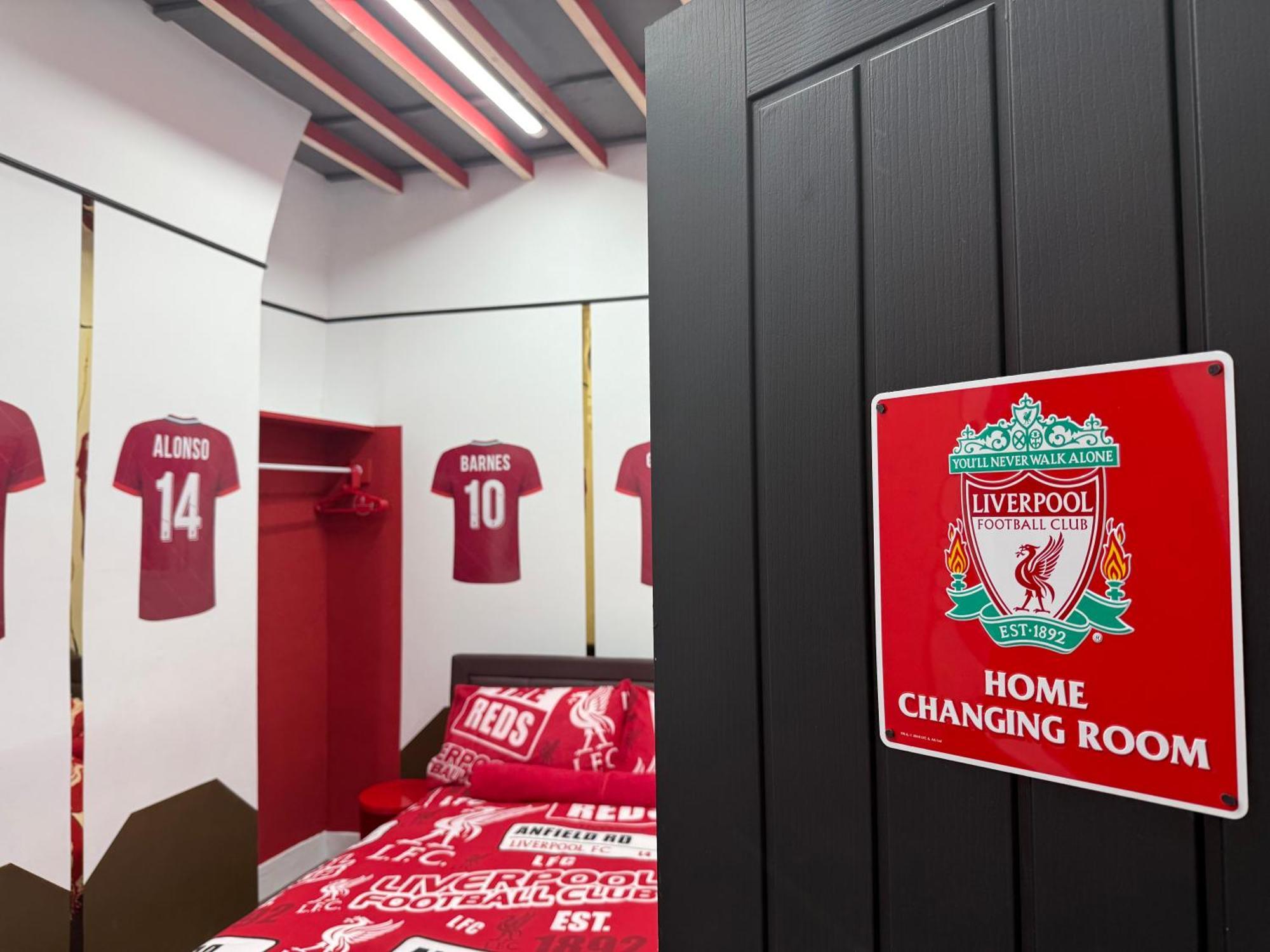 Anfield Abode - Entire Lfc Themed House Villa Liverpool Exterior foto
